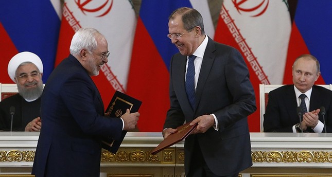روحاني يوقّع في روسيا اتفاقية لبناء وحدتين جديدتين في محطة بوشهر النووية
