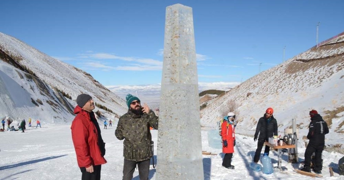 The 3-meter-long sculpture is attracting a lot of visitors. (AA Photo)