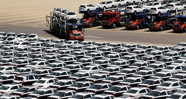 تراجع قطاع التصنيع عالميا بسبب تباطؤ سوق السيارات