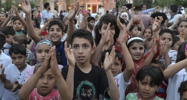 أطفال سوريون لاجئون في تركيا من الأرشيف