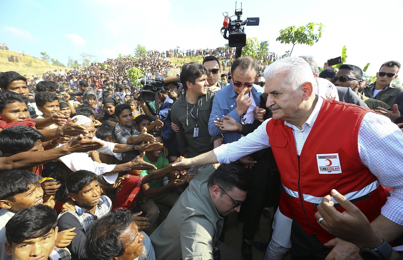 PM Yıldırım urges global community to take action for Rohingya crisis