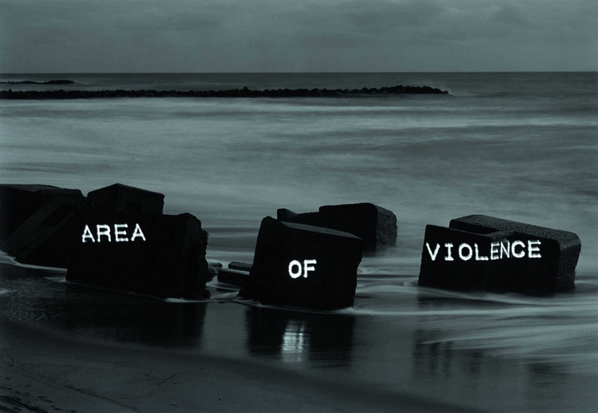 Magdalena Jetelova, u201cAtlantic Wall,u201d 1995.  