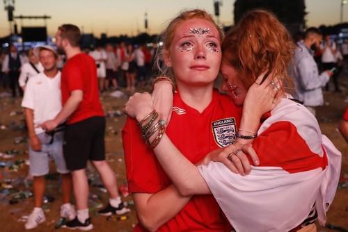 Jubilant Croatia vs. England in despair: How semifinal result was met at home