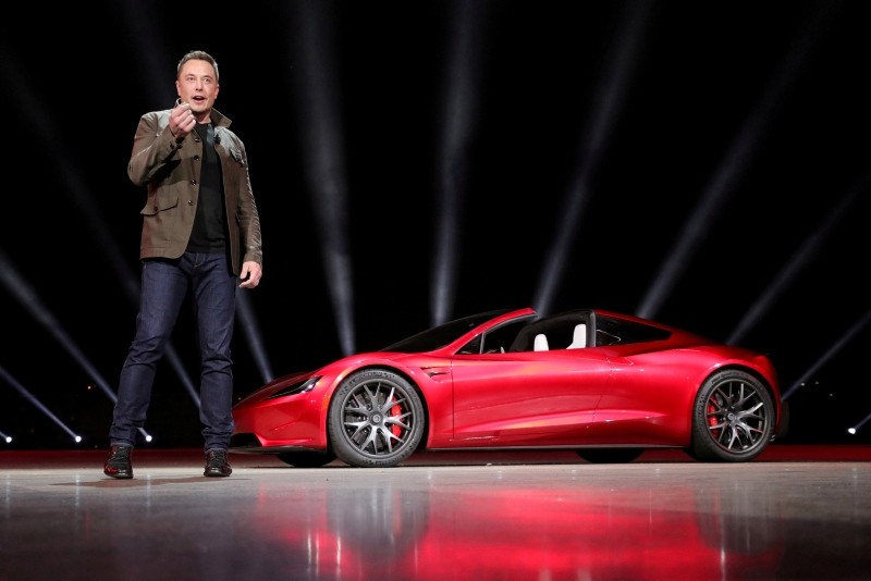 Tesla CEO Elon Musk unveils the Roadster 2 during a presentation in Hawthorne, California, U.S., November 16, 2017. (REUTERS Photo)