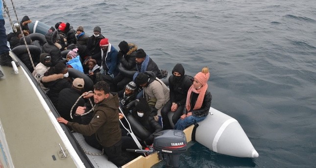 تركيا تدعو اليونان لاحترام القانون الدولي في التعامل مع اللاجئين
