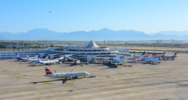 مطار أنطاليا
