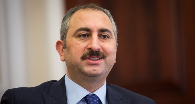 وزير العدل التركي- عبد الحميد غل
