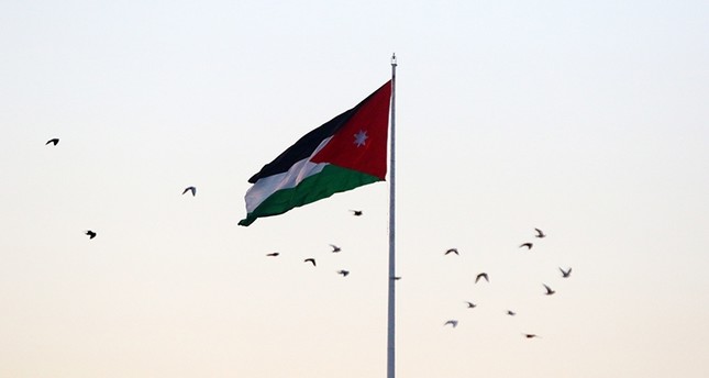 الأردن يستدعي السفير الإيراني احتجاجا على انتقاد حكومته للملك عبد الله