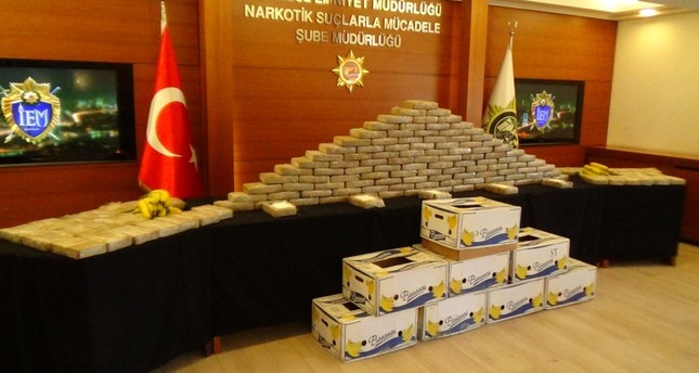 تركيا تضبط 185 كلغ من الكوكايين في شحنة موز قادمة من الإكوادور