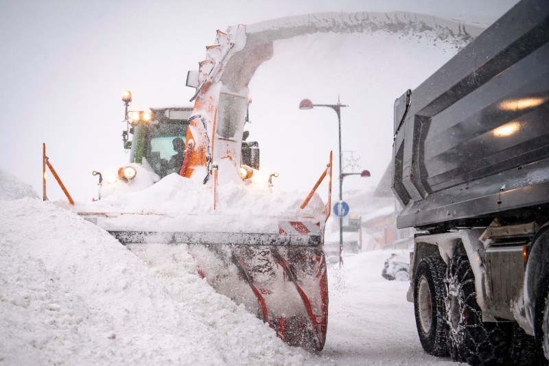 Snow Storm Causes Chaos For Travelers In Germany Austria Daily Sabah