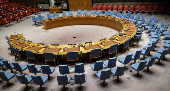 القاعة التي يلتئم فيها مجلس الأمن الدولي الفرنسية