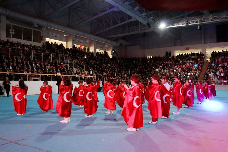 Turkish children celebrate Children's Day