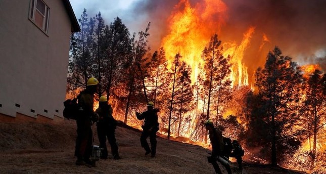 23 قتيلا جراء حرائق الغابات المستمرة في كاليفورنيا