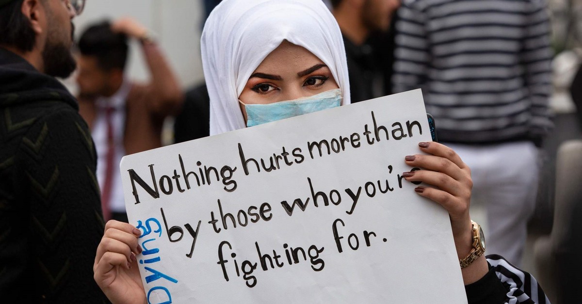 Iraqi women march for their right to protest Daily Sabah