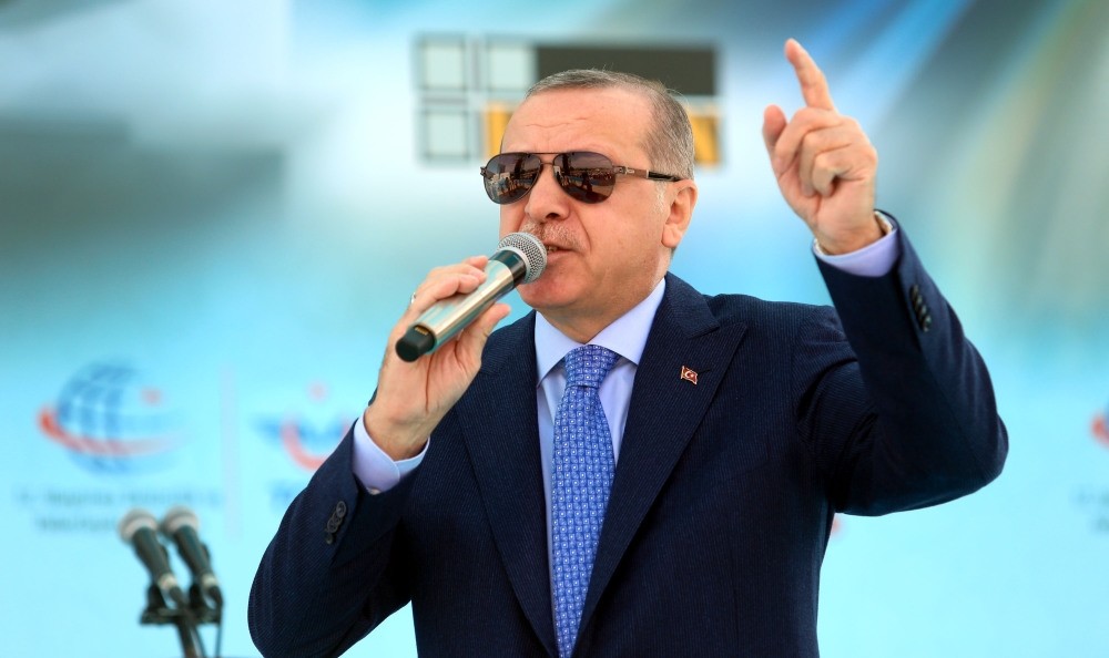 President Erdou011fan said yesterday that due to global powers' desire to show power, the Syrian war has turned into a larger security threat.