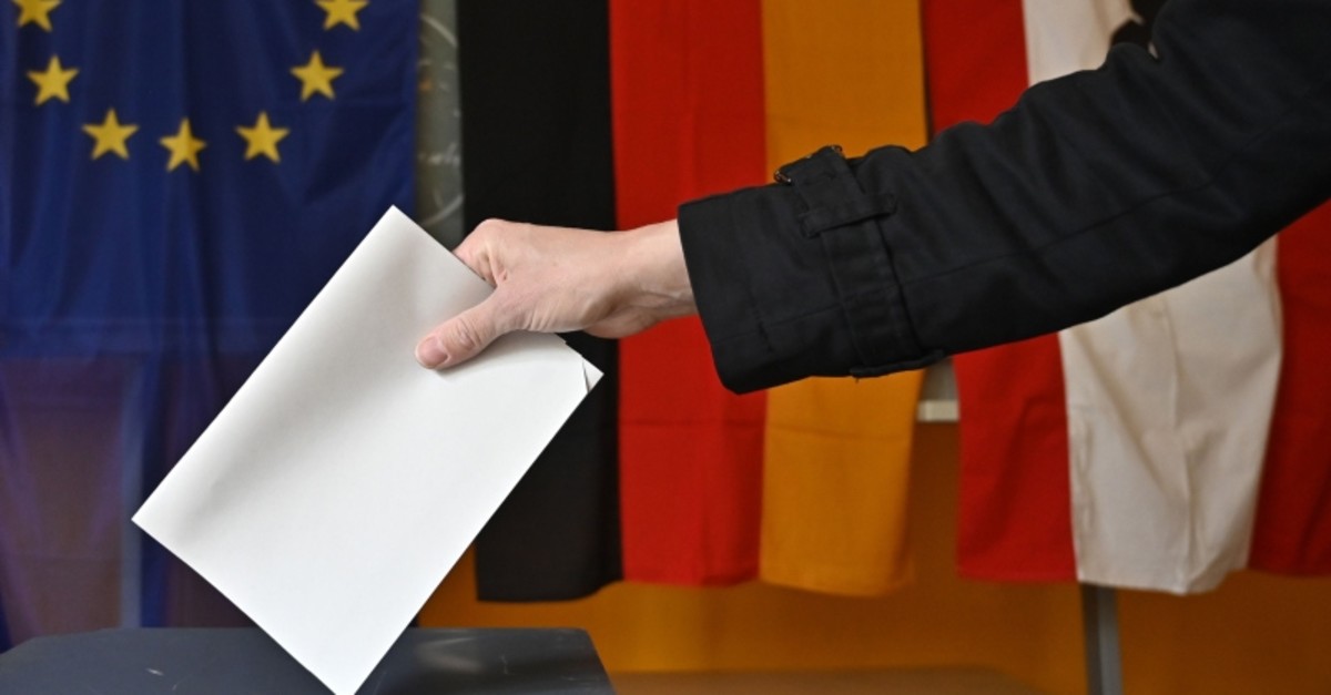 A voter casts a ballot for the European elections in Berlin, on May 26, 2019. (AFP Photo)
