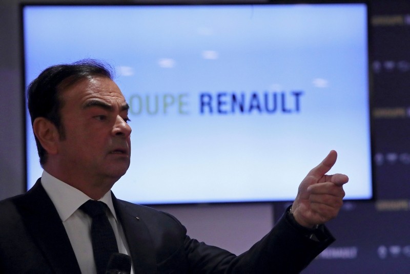 Carlos Ghosn, Chairman and CEO of Renault, speaks during the French carmaker Renault's 2017 annual results presentation at their headquarters in Boulogne-Billancourt, February 16, 2018. (REUTERS Photo)
