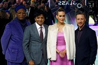 Actors Samuel L. Jackson, Sarah Paulson, James McAvoy and director M. Night Shyamalan attend the European premiere of ,Glass, in London, Britain, Jan. 9, 2019 (Reuters Photo)