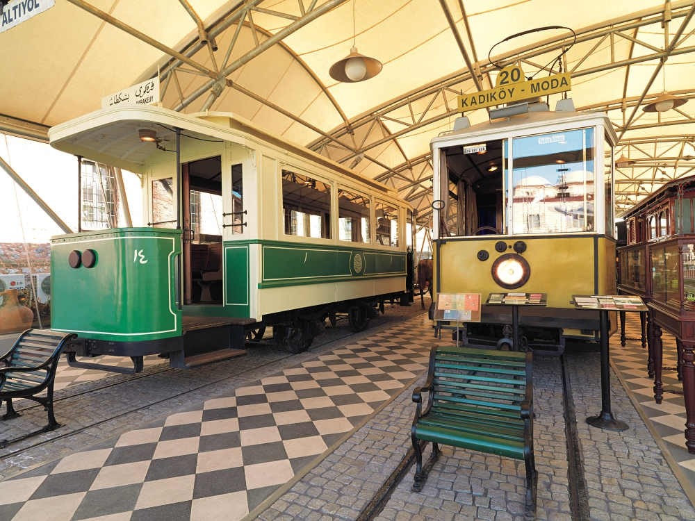 The Kadu0131ku00f6y-Moda line had 20 cars, starting on July 29, 1934, and stayed in service till 1966 when the line was canceled.