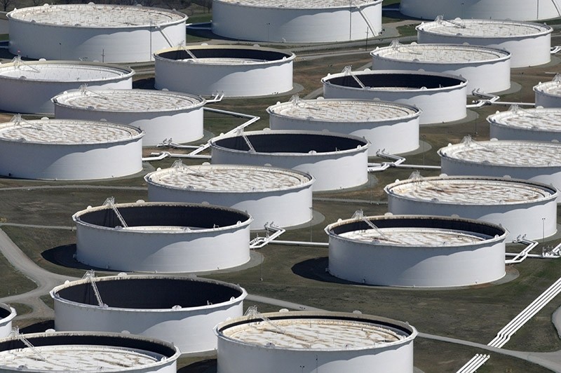 Crude oil storage tanks are seen from above at the Cushing oil hub, appearing to run out of space to contain a historic supply glut that has hammered prices, in Cushing, Oklahoma, U.S. on March 24, 2016. (Reuters Photo)