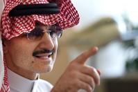 This July 1, 2015 file photo shows Saudi Arabia's billionaire Prince Alwaleed bin Talal speaking to reporters during a press conference in, Riyadh, Saudi Arabia. (AFP Photo)