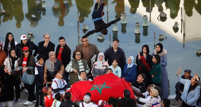 تجمعات لعدد من المغاربة رويترز