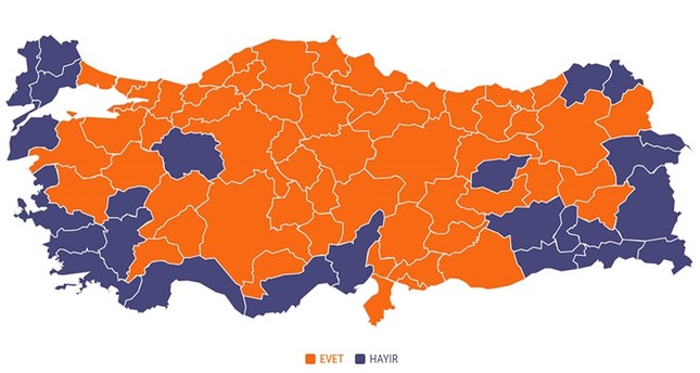 اللون البرتقالي يشير إلى الولايات التي تتفوق فيها نسبة التصويت بنعم