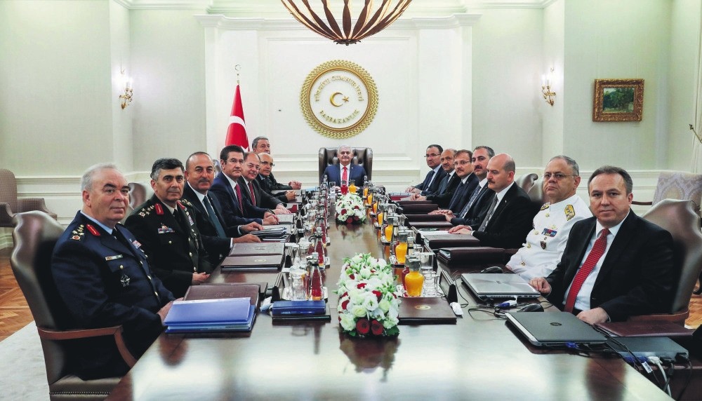 Prime Minister Binali Yu0131ldu0131ru0131m (C) chairs the Supreme Military Council (YAu015e) meeting at the u00c7ankaya Prime Ministry Office in Ankara, Aug. 2.