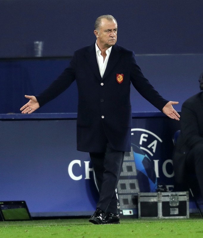 Galatasaray's head coach Fatih Terim reacts during the UEFA Champions League group stage soccer match between FC Schalke 04 and Galatasaray Istanbul in Gelsenkirchen, November 6, 2018. (EPA Photo)