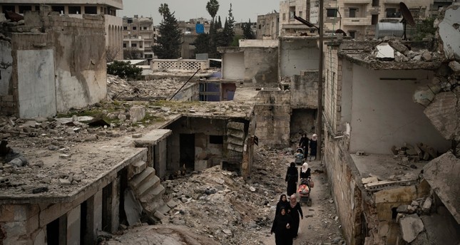 غارات روسية على إدلب للمرة الأولى منذ سريان وقف إطلاق النار