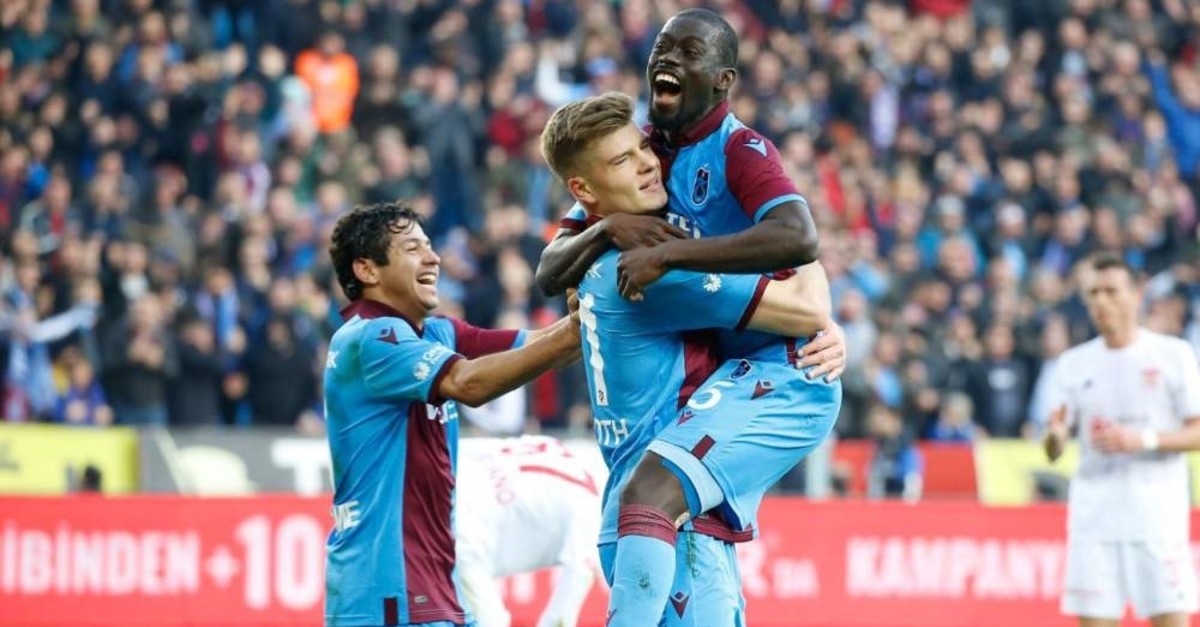 Trabzonspor In Super Lig Lead After 9 Years Daily Sabah