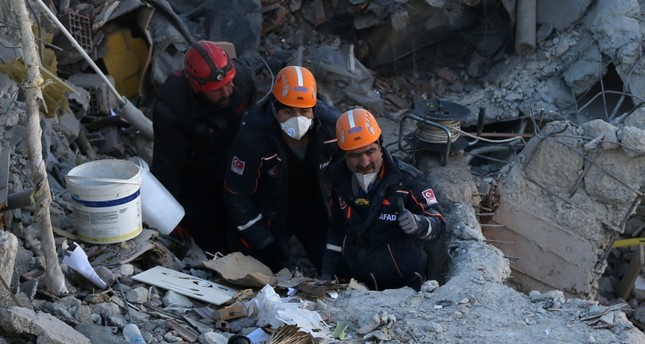 ارتفاع عدد وفيات زلزال ألازيغ شرق تركيا إلى 35