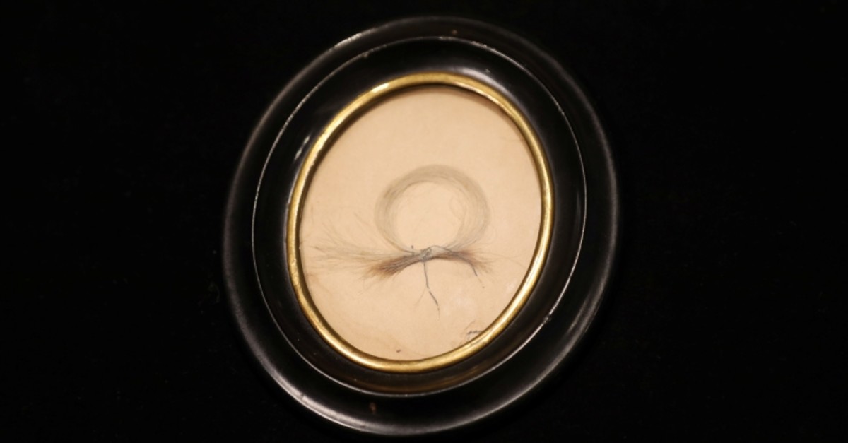 A lock of German composer Ludwig van Beethoven's hair is seen on display ahead of a Sotheby's auction, in London, Britain June 10, 2019. 8REUTERS Photo)