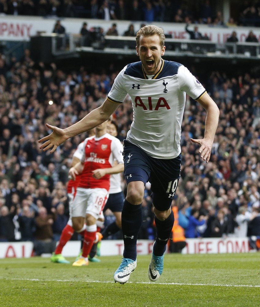 Tottenham forward Harry Kane scored in the 2-0 win over Arsenal to take his league tally to 21 for the season.
