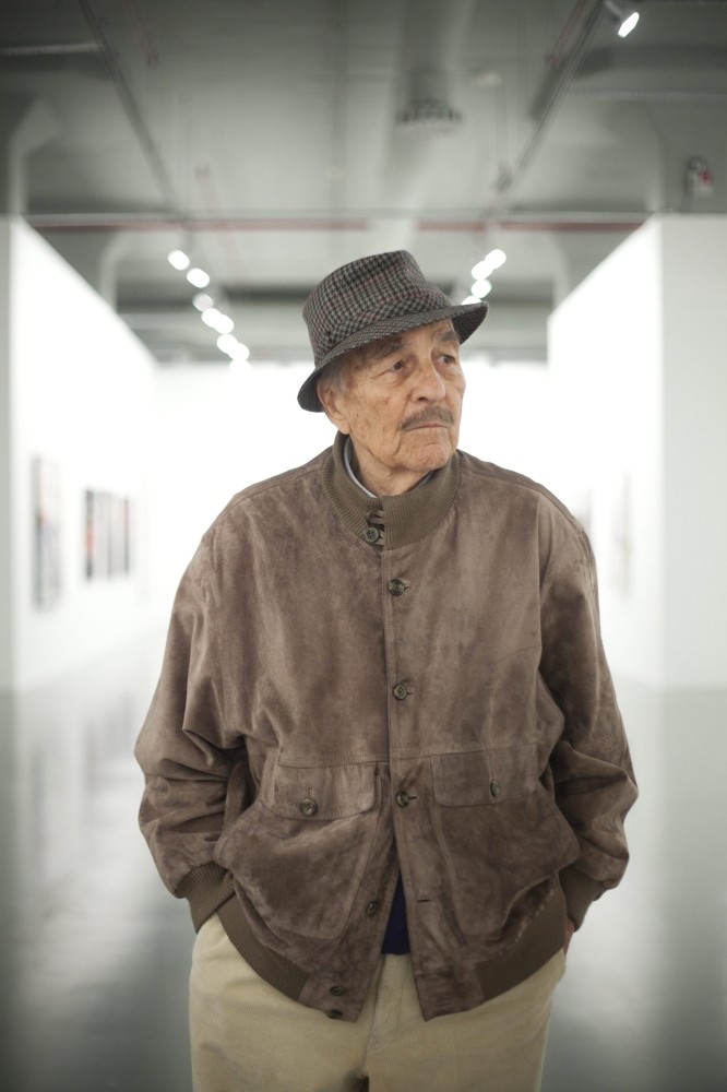 Late artist Burhan Dou011fanu00e7ay