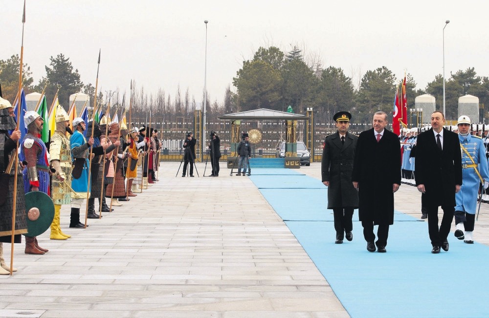 President Erdou011fan welcomes Azerbaijani President Aliyev in an official ceremony at the Presidential Palace in Ankara with Turkic soldiers, dressed as the soldiers of the 16 Great Turkic Empires in history, Jan. 15, 2015.  