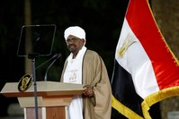 Sudanese President Omar al-Bashir delivers a speech to the nation, Feb. 22, 2019. (AFP Photo)