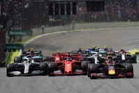Red Bull's Max Verstappen, Ferrari's Sebastian Vettel and Mercedes' Lewis Hamilton in action at the start of the race during F1 Brazilian GP at Autodromo Jose Carlos Pace, Interlagos, Sao Paulo, Nov. 17, 2019. (Reuters Photo)