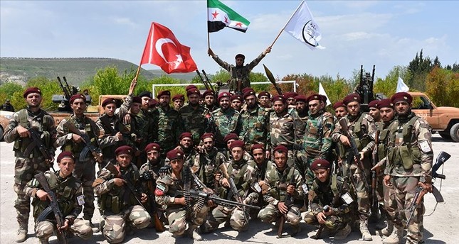 الجيش السوري الحر يتأهب لعملية ضد المنظمات الإرهابية شرق الفرات