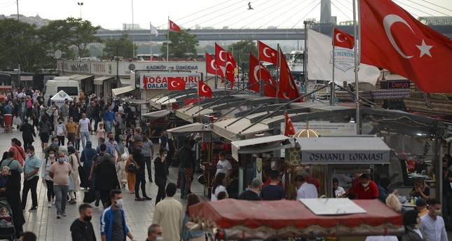 محافظ البنك المركزي التركي يتوقع نمواً اقتصادياً كبيراً للغاية في الربع الثاني