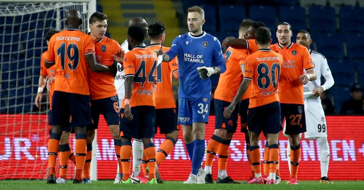 Basaksehir Climbs To Turkish Super Lig Leadership With Victory Against Besiktas Daily Sabah