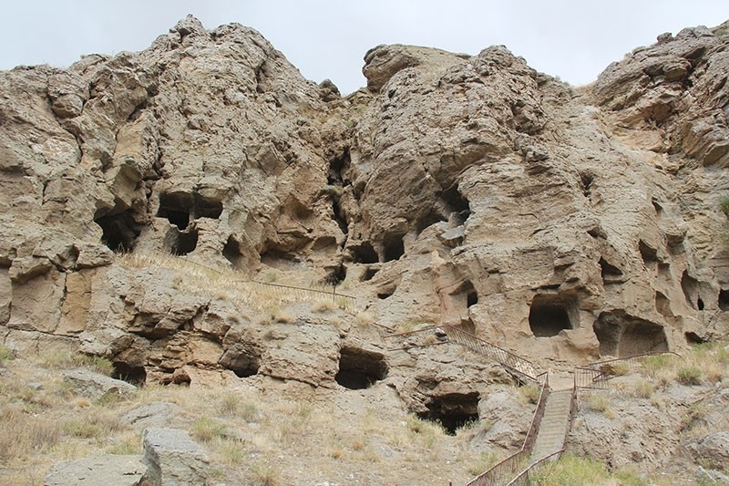 The 4,500 year old rock caves in Sivas, central Turkey (IHA Photo)