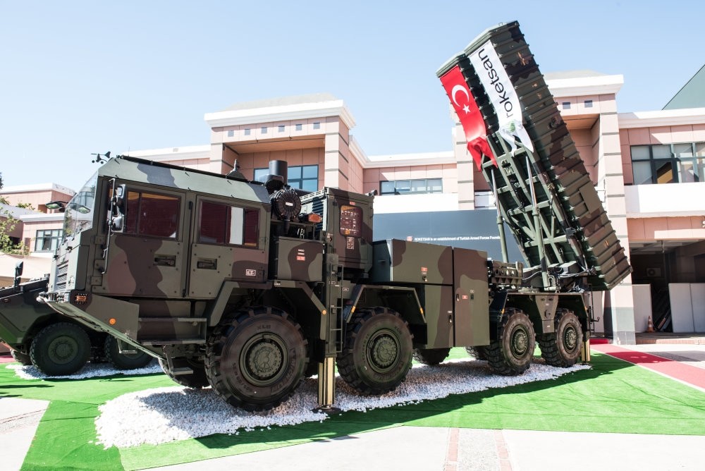 The defense industry's overseaes sales revenues increased by 1.24 percent to $1.95 billion last year. The revenue's $1.68 billion came from exports, while $275 million came from the exchange earning services.