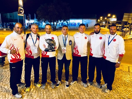 The Turkish national team at the Spearfishing World Championships in Portugal. (AA Photo)