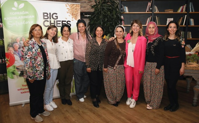 Totally fresh and regional flavors bought from woman producers all around Turkey took their places in the restaurant’s Ramadan and summer menu.