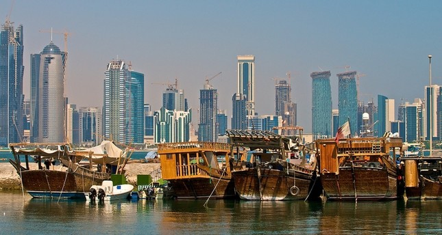 قطر تناقش مشروعاً يمنح الأجانب الإقامة الدائمة