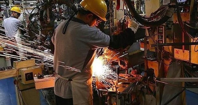 تراجع البطالة في تركيا إلى 9.9 بالمئة في الربع الأول من 2023