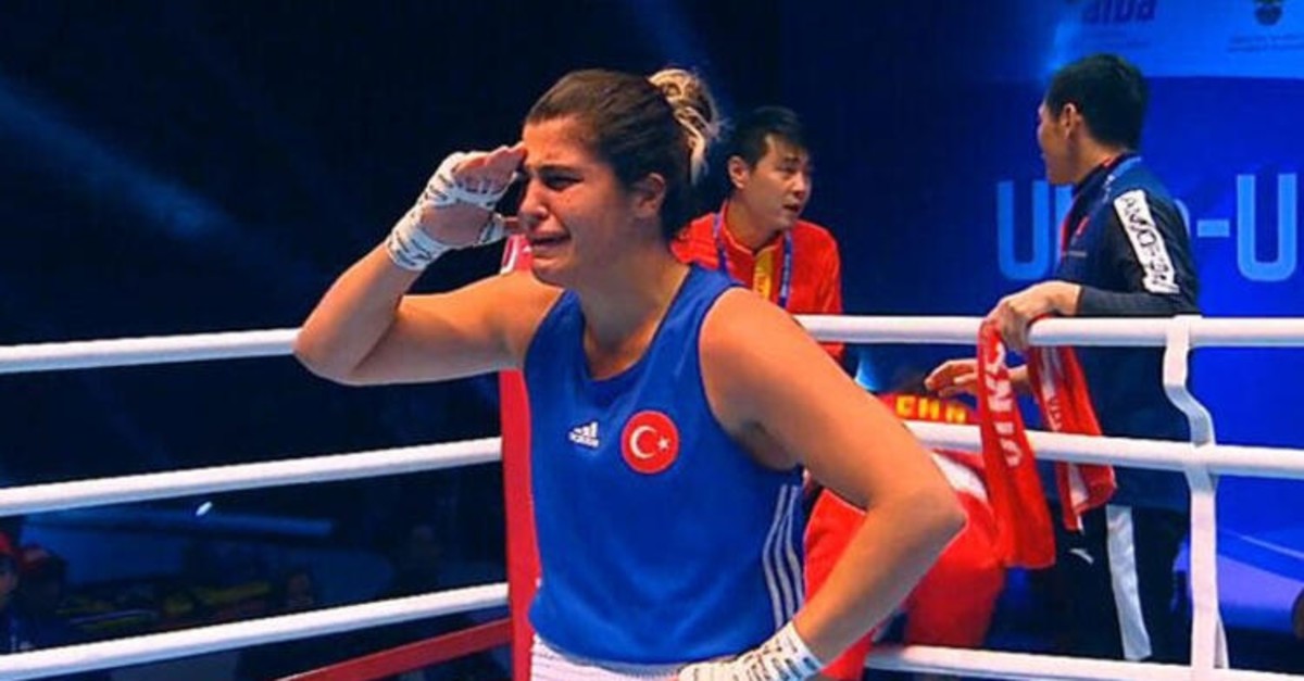 Turkish boxer Sürmeneli wins world championship | Daily Sabah