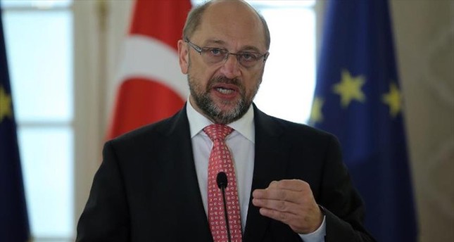 رئيس البرلمان الأوروبي يشيد بشجاعة الشعب التركي في مواجهة محاولة الانقلاب