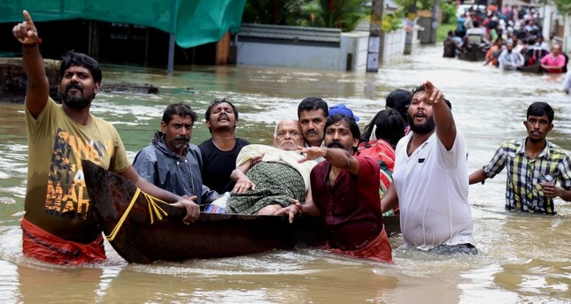 ارتفاع ضحايا فيضانات ولاية كيرالا الهندية إلى 324 شخصاً
